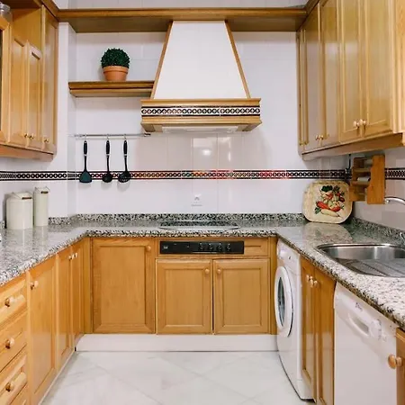 Wonderful 3 Bedroom Flat In The Heart Of Triana * إشبيلية