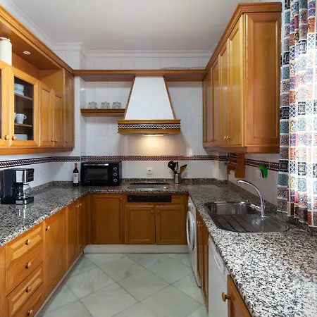 Wonderful 3 Bedroom Flat In The Heart Of Triana