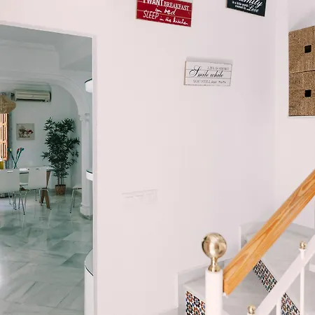 Wonderful 3 Bedroom Flat In The Heart Of Triana * إشبيلية